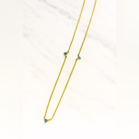 Victoria Emerson Gold and Blue Necklace with Elegant Design - Picture 1 of 1